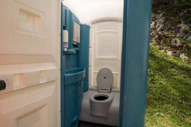 Best Portable Restroom Setup and Delivery  in Parchment, MI
